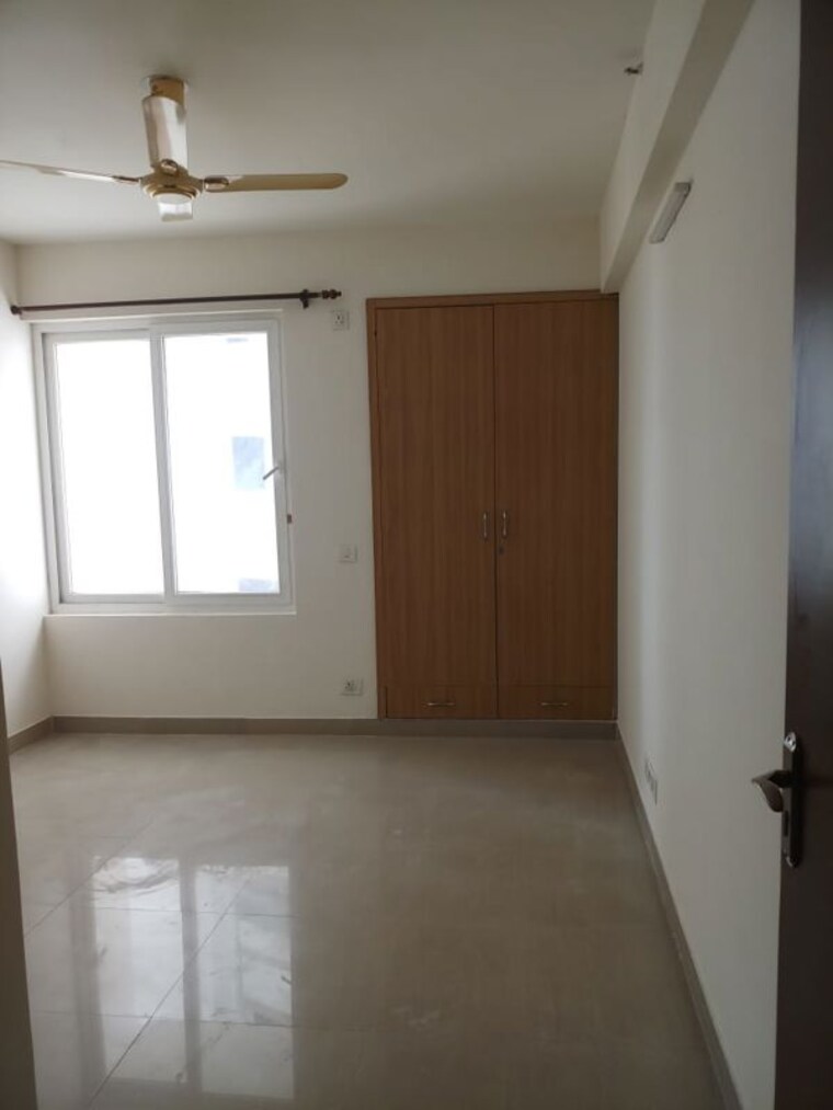 Room, ramprastha-city-the-edge-towers 3 Bedroom 1770 Sq.Ft. Apartment In Sector 37d Gurgaon 10132278