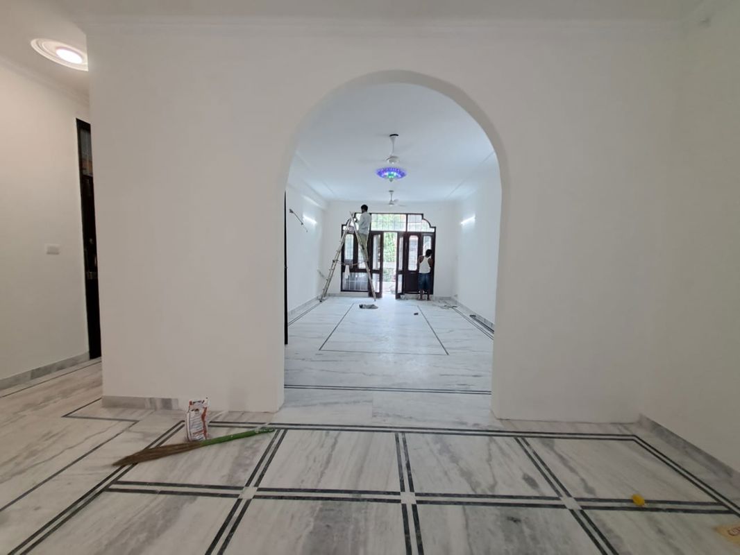 3 BHK Builder Floor For Rent in Greater Kailash II