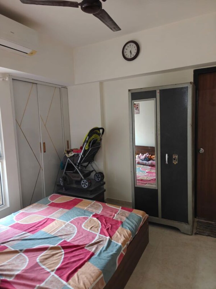 Bedroom, lodha-amara 1 Bedroom 450 Sq.Ft. Apartment In Kolshet Road Thane 10132341