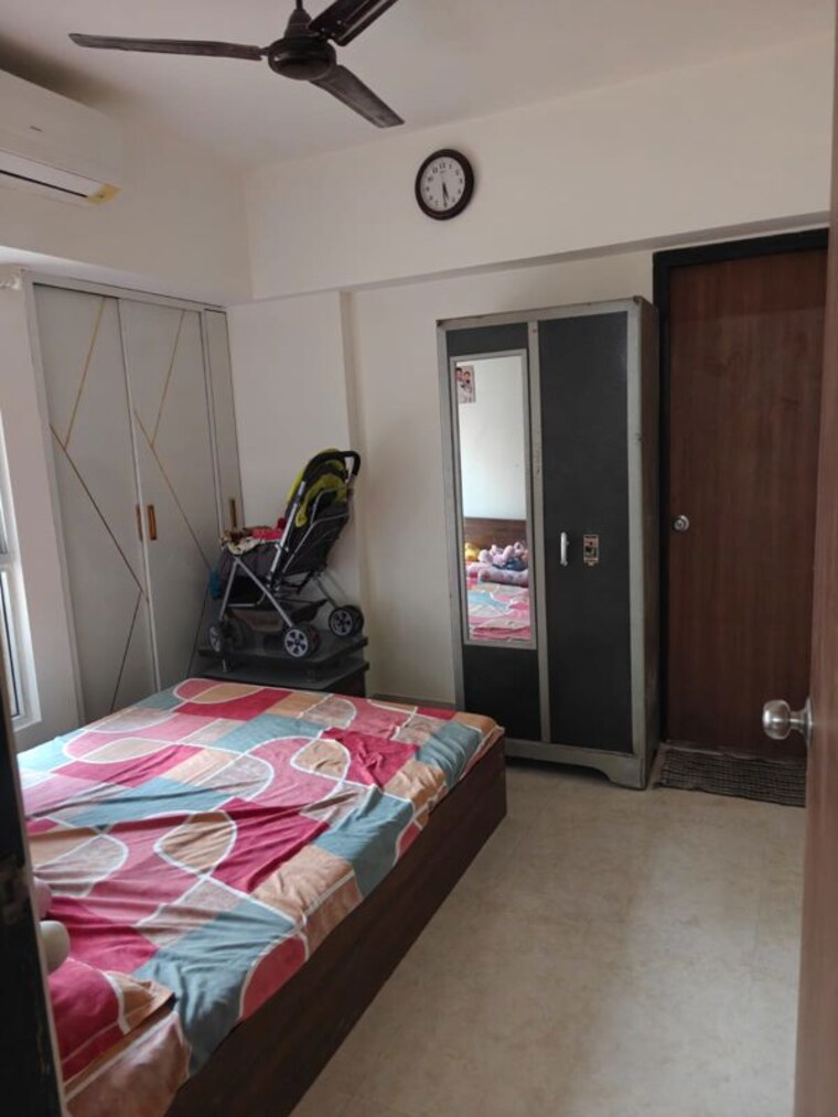 Bedroom, lodha-amara 1 Bedroom 450 Sq.Ft. Apartment In Kolshet Road Thane 10132341