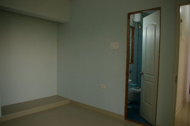 Room, ravi-estate 2 Bedroom 700 Sq.Ft. Apartment In Pokhran Road No One Thane 10132372