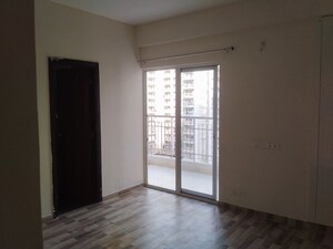 Room in 2 BHK Apartment at VVIP Mangal, Raj Nagar Extension – for Sale