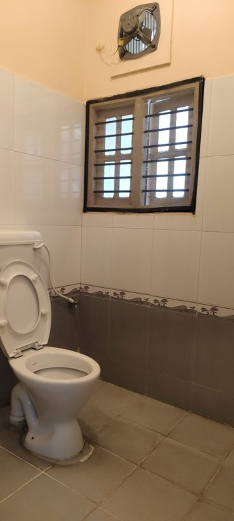 Bathroom, malleshpalya 2 Bedroom 1250 Sq.Ft. Builder Floor In Malleshpalya Bangalore 10132416