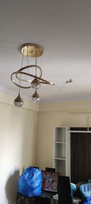 Furnished Amenities in 3.5 BHK Apartment at VVIP Mangal, Raj Nagar Extension – for Rent