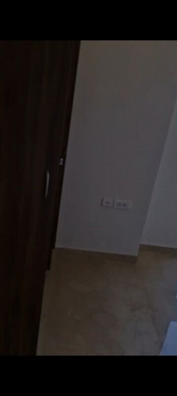 Room in 3 BHK Apartment at Lodha Allura, Worli – for Rent