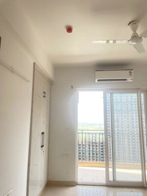 Building Lobby in 3 BHK Apartment at ATS Homekraft Pious Hideaways, Sector 150 – for Rent