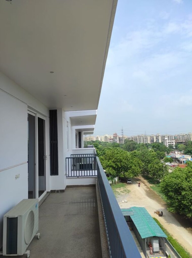 Balcony, ram-shanti-apartment 3.5 Bedroom 2600 Sq.Ft. Apartment In Sector 52 Gurgaon 10132700