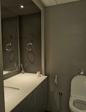 Bathroom in 4 BHK Apartment at Juhu – for Rent