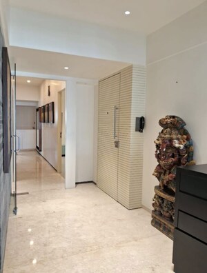  4 BHK Apartment at Juhu – for Rent