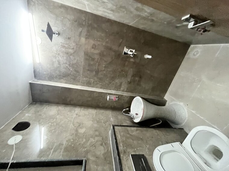 Bathroom, sector 42 2 Bedroom 1245 Sq.Ft. Builder Floor In Sector 42 Gurgaon 10067709