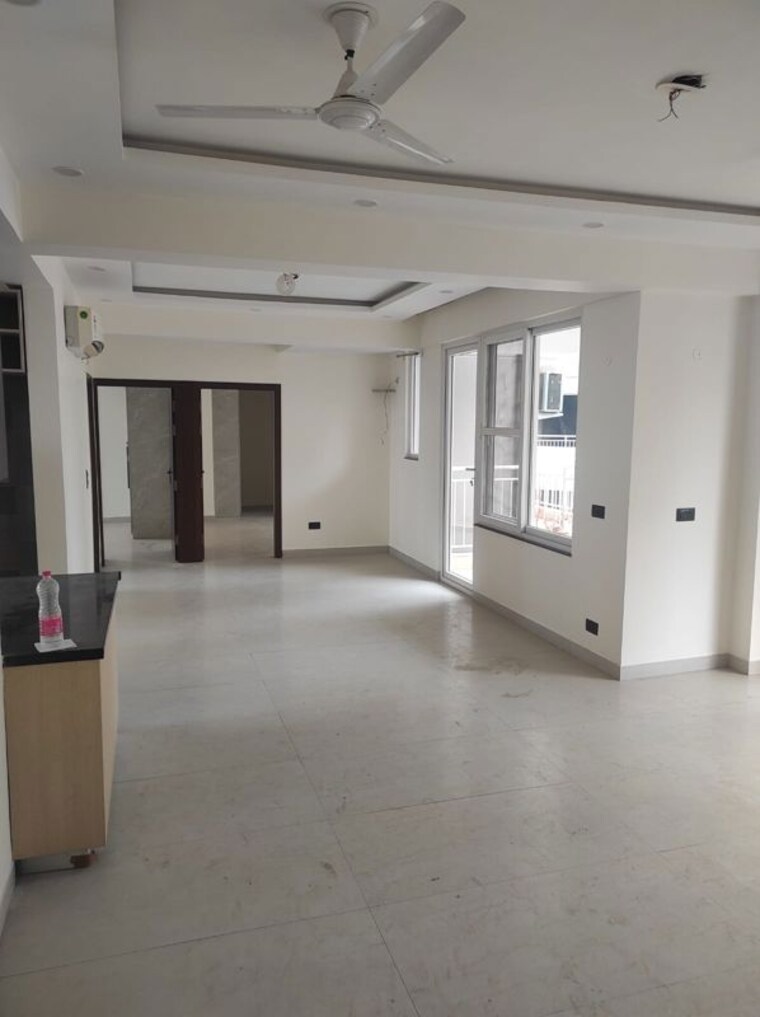 Room, parsvnath-presidency 3.5 Bedroom 2600 Sq.Ft. Apartment In Sector 52 Gurgaon 10132840