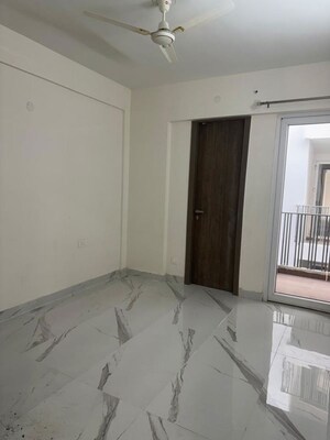 Room in 3.5 BHK Apartment at M3M Soulitude, Sector 89 – for Sale