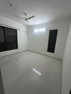 2 BHK Apartment For Sale in Shapoorji Pallonji Sensorium