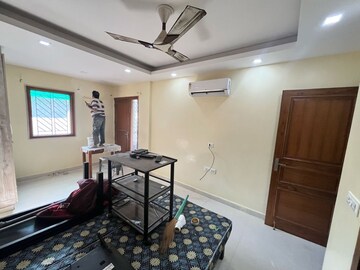 Living Room in 3 BHK Builder Floor at Ansal Sushant Lok I, Sector 43 – for Rent