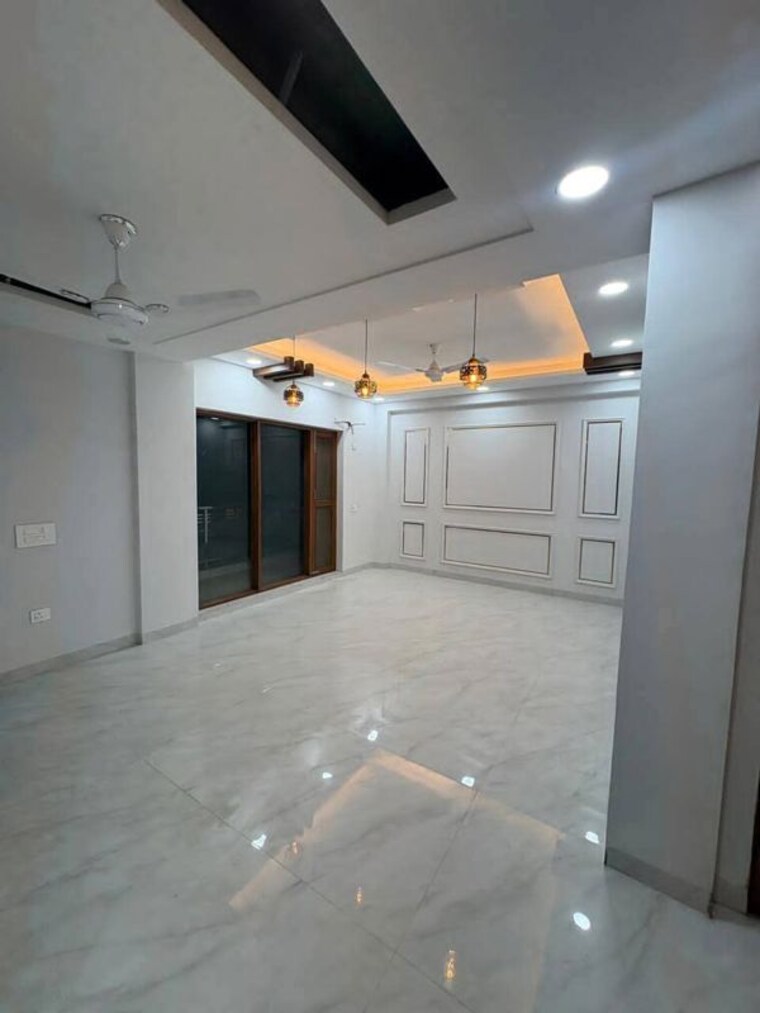 Room, sector 46 3 Bedroom 208 Sq.Yd. Builder Floor In Sector 46 Gurgaon 10132949