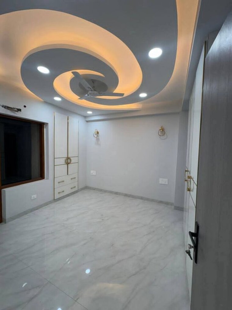 Bathroom, sector 46 3 Bedroom 208 Sq.Yd. Builder Floor In Sector 46 Gurgaon 10132949