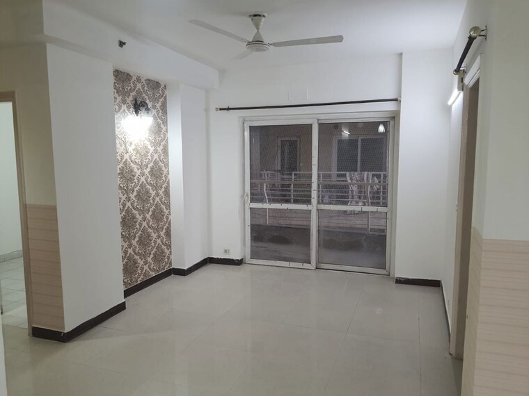 Room, bptp-the-resort 3.5 Bedroom 2040 Sq.Ft. Apartment In Sector 75 Faridabad 10132842