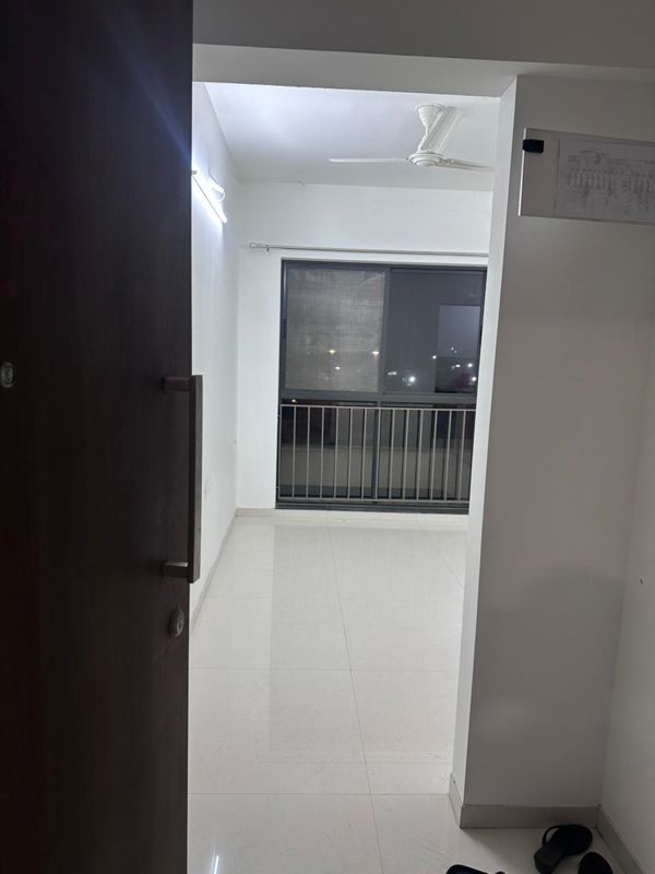2 BHK Apartment For Rent in Shapoorji Pallonji Sensorium