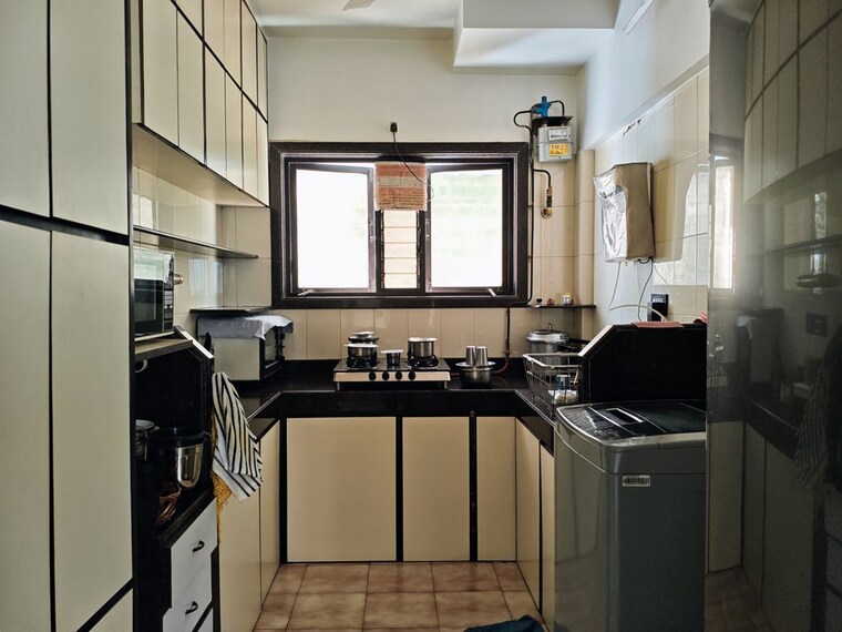 Kitchen, mahim west 2 Bedroom 710 Sq.Ft. Apartment In Mahim West Mumbai 10133028