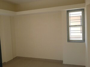 Room in 2 BHK Apartment at Balewadi Phata – for Sale