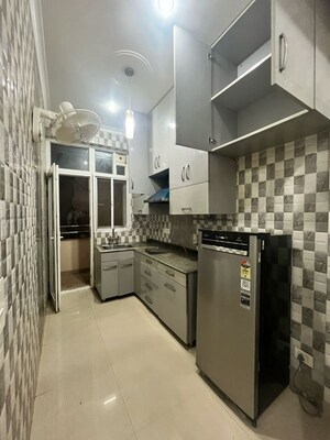 Kitchen in 2 BHK Builder Floor at Sector 43 – for Rent