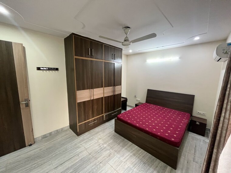 Bedroom, sector 52 2 Bedroom 1745 Sq.Ft. Builder Floor In Sector 52 Gurgaon 9946552