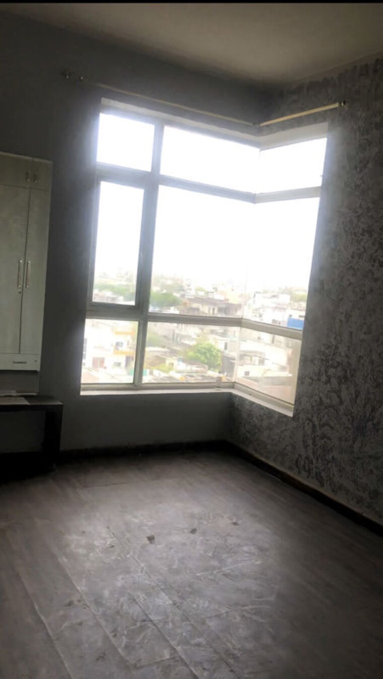 Room, spr-imperial-estate 3.5 Bedroom 2024 Sq.Ft. Apartment In Sector 82 Faridabad 10133369