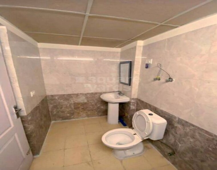 Bathroom, amrapali-vaishali 2 Bedroom 164 Sq.Yd. Builder Floor In Vaishali Sector 3 Ghaziabad 10133529