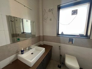 Bathroom in 4 BHK Builder Floor at Unitech South City II, Sector 50 – for Rent