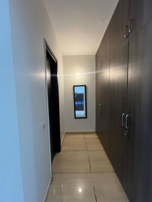 Building Lobby in 4 BHK Builder Floor at Unitech South City II, Sector 50 – for Rent