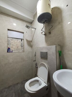 Bathroom in 1 BHK Apartment at Saket – for Rent