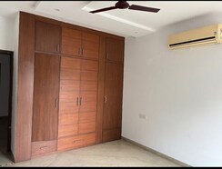 3 BHK + Pooja Room,Servant Room,Study Room,Extra Room Builder Floor For Rent in Sector 20