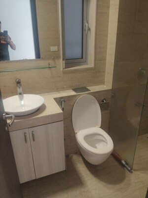 Bathroom in 3 BHK Apartment at Oberoi Exquisite Goregaon, Goregaon East – for Rent