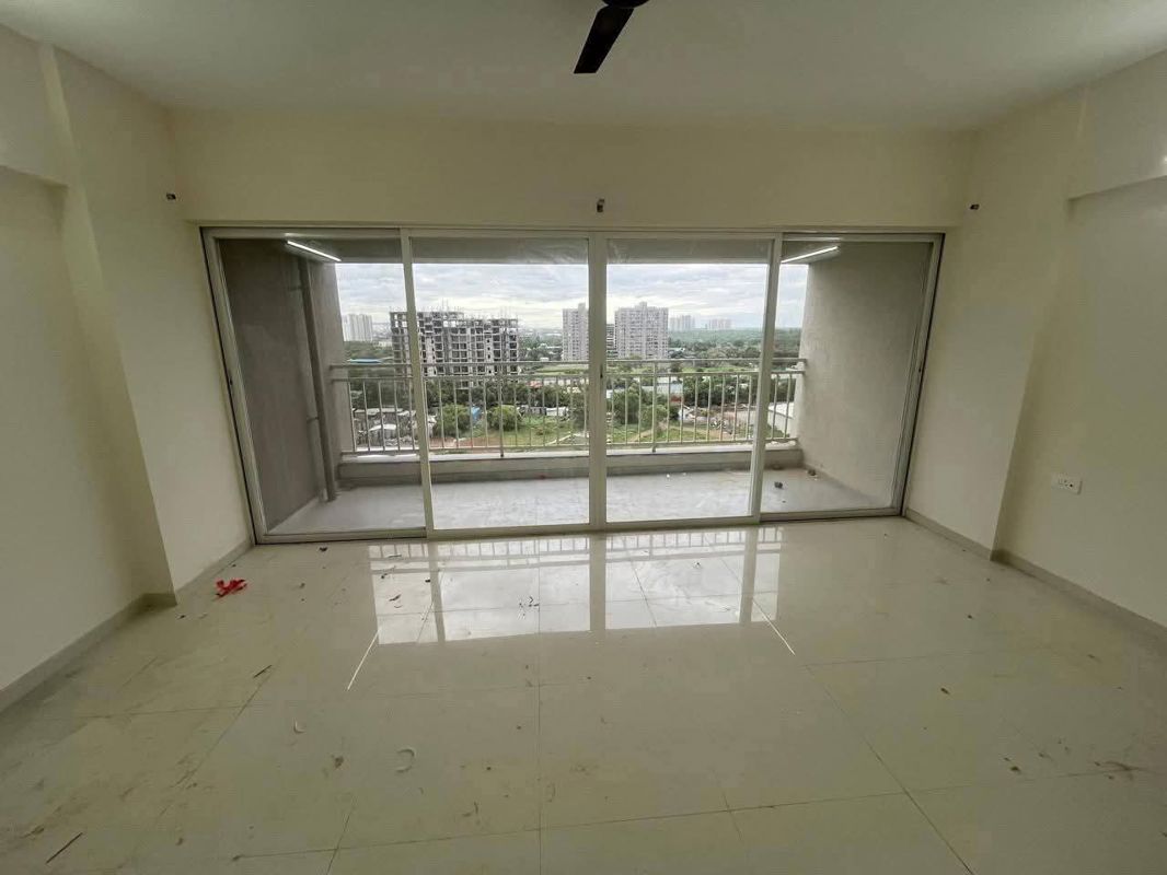 2 BHK + Pooja Room Apartment For Rent in Mantra Insignia