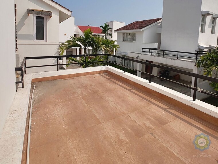 Balcony, thoraipakkam 4 Bedroom 3000 Sq.Ft. Villa In Thoraipakkam Chennai 10134375