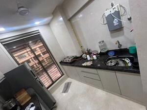 Furnished Amenities in 2 BHK Apartment at Matunga East – for Rent