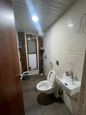 Bathroom in 2 BHK Apartment at Matunga East – for Rent