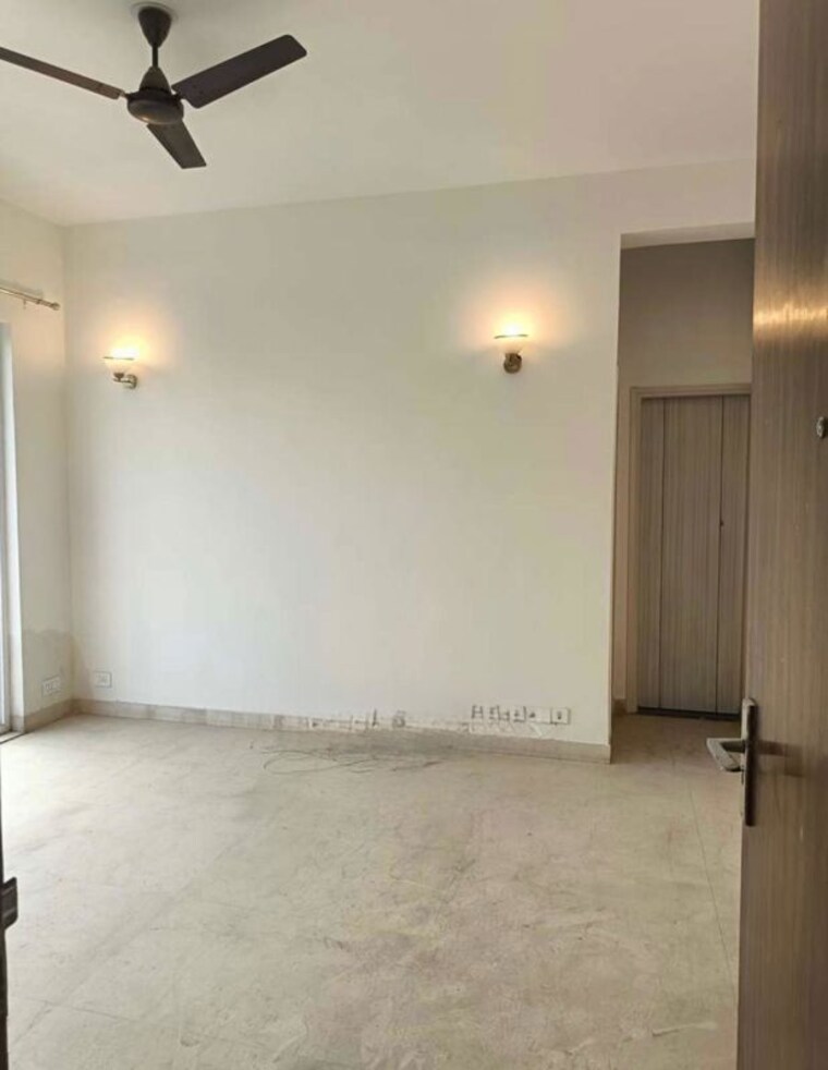 Room, bptp-astaire-gardens 3 Bedroom 2400 Sq.Ft. Apartment In Sector 70a Gurgaon 10134542
