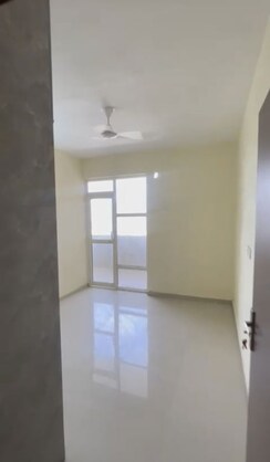 2 BHK Apartment For Rent in Pyramid Midtown