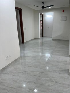 4 BHK + Extra Room Apartment For Rent in Vasant Kunj
