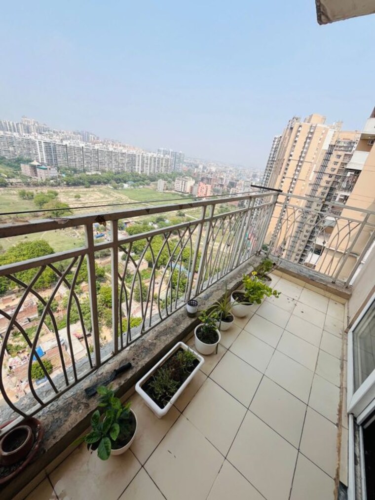 Balcony, mahagun-mywoods 2 Bedroom 935 Sq.Ft. Apartment In Sector 16c Greater Noida Greater Noida 10134752