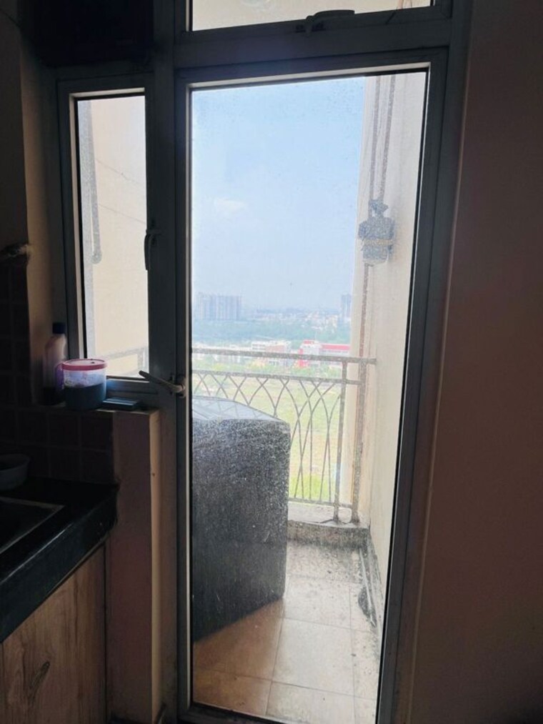 Room, mahagun-mywoods 2 Bedroom 935 Sq.Ft. Apartment In Sector 16c Greater Noida Greater Noida 10134752