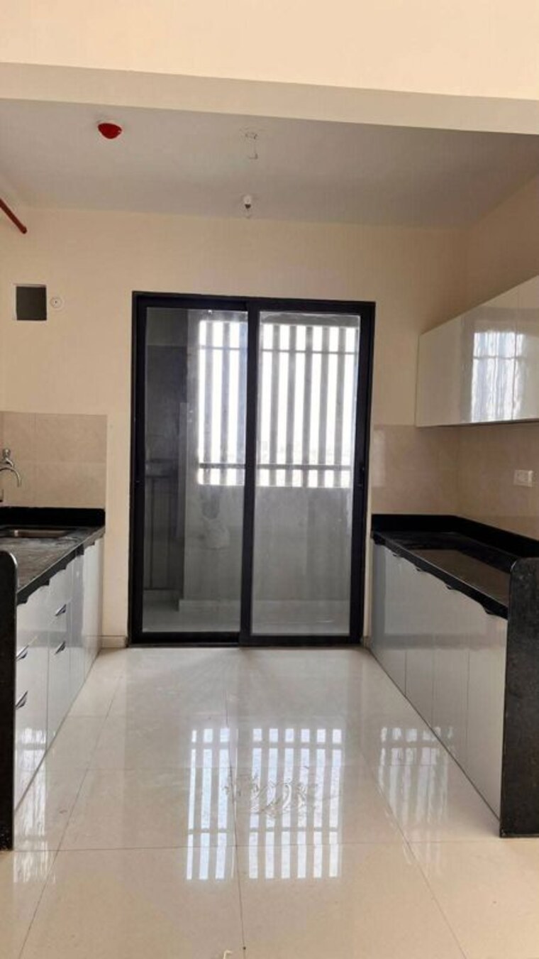 Kitchen, mantra-mesmer 3 Bedroom 869 Sq.Ft. Apartment In Keshav Nagar Pune 10134836