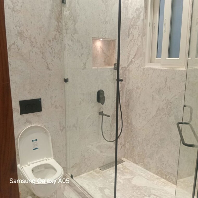 Bathroom, greater kailash ii 4 Bedroom 300 Sq.Yd. Builder Floor In Greater Kailash ii Delhi 10134859