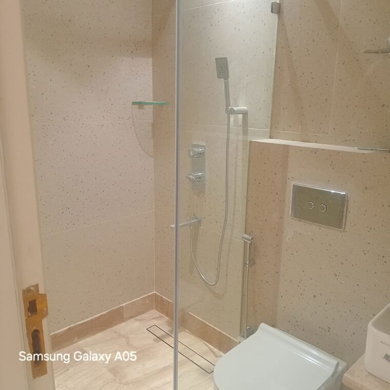 Bathroom, greater kailash ii 4 Bedroom 300 Sq.Yd. Builder Floor In Greater Kailash ii Delhi 10134859