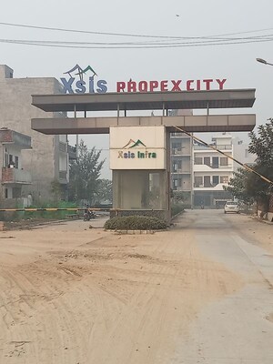  Plot For Sale in Propex City, Sector 70