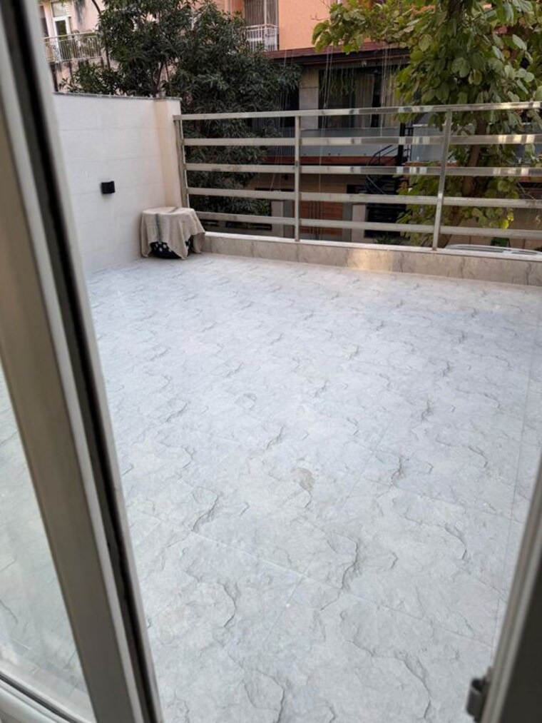 Balcony, vasant kunj 4 Bedroom 2200 Sq.Ft. Apartment In Vasant Kunj Delhi 10134863