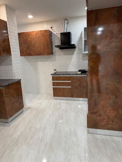 4 BHK + Extra Room Apartment For Sale in Vasant Kunj