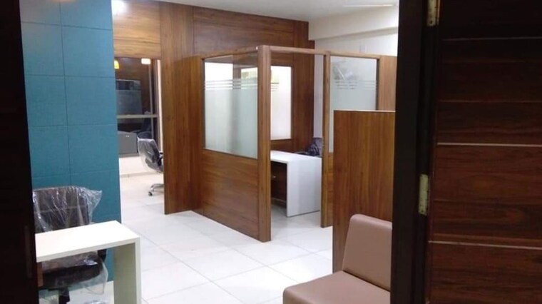 Room, sola Commercial Office Space 769 Sq.Ft. In Sola Ahmedabad 10134900