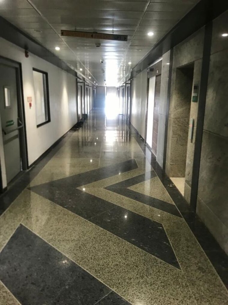 undefined, sola Commercial Office Space 769 Sq.Ft. In Sola Ahmedabad 10134900